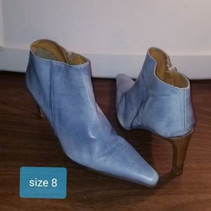 Ankle boots